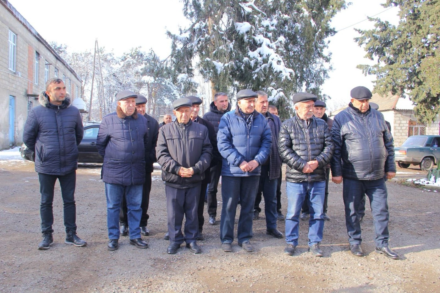 Sahibkarlar Düz Qırıqlı kəndində müraciətlərini ünvanladı - FOTOLAR